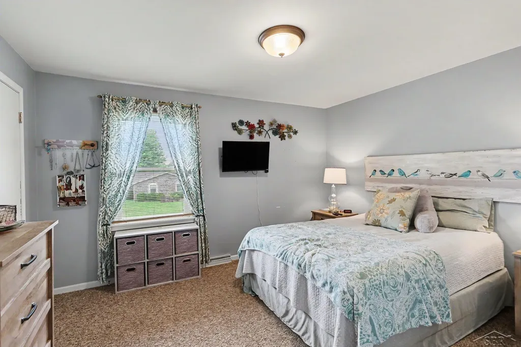 1452 Allendale Drive Saginaw Charter Township MI 48638