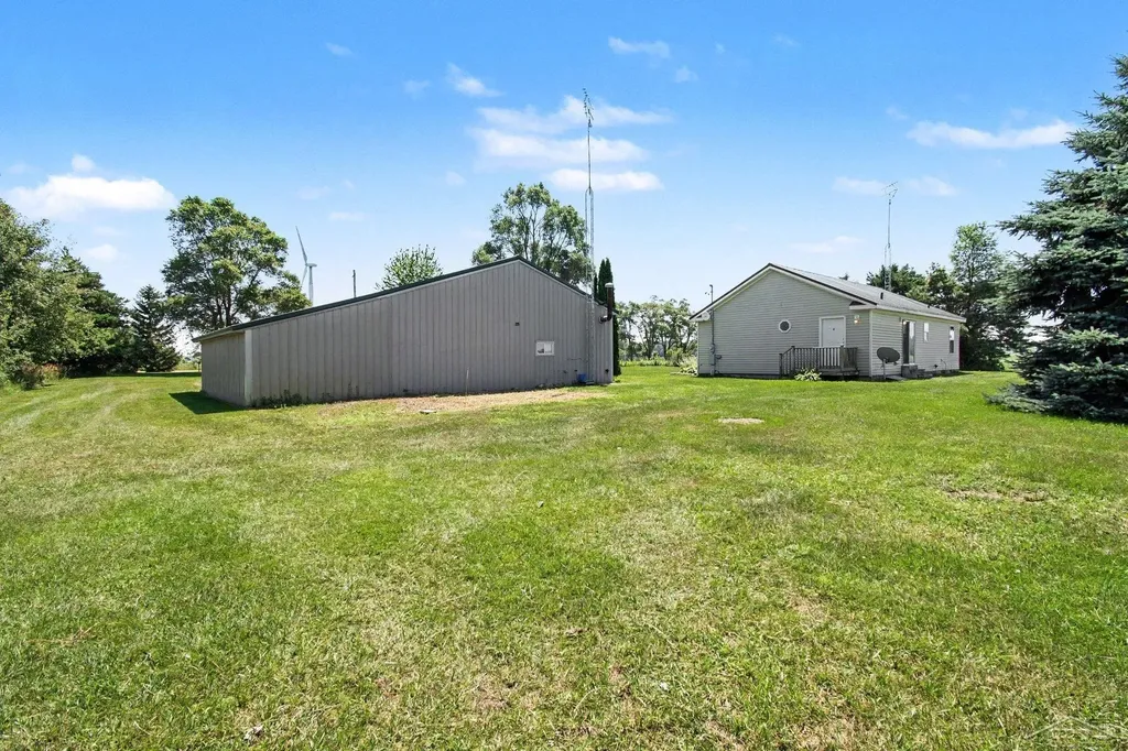 10983 N Woodbridge Road Wheeler Township MI 48662