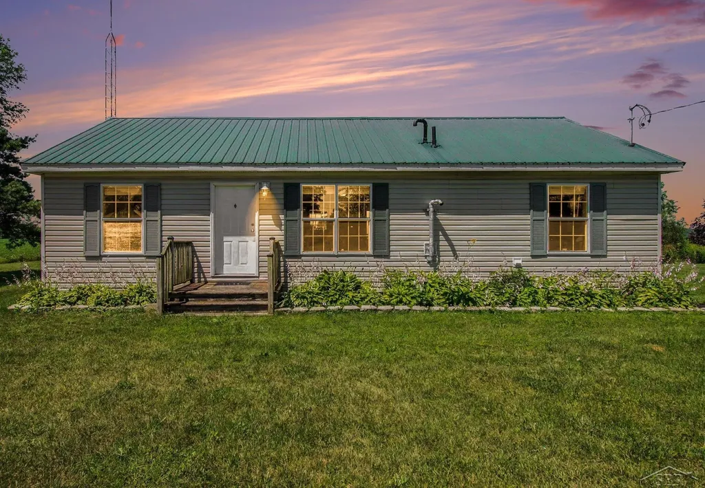 10983 N Woodbridge Road Wheeler Township MI 48662