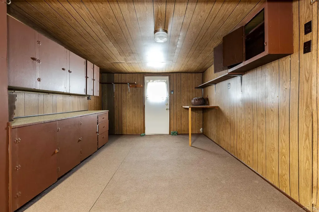 1530 W Beaver Road Beaver Township MI 48611