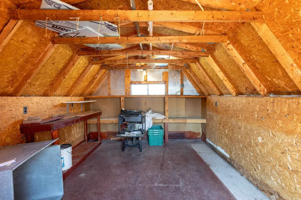 1530 W Beaver Road Beaver Township MI 48611