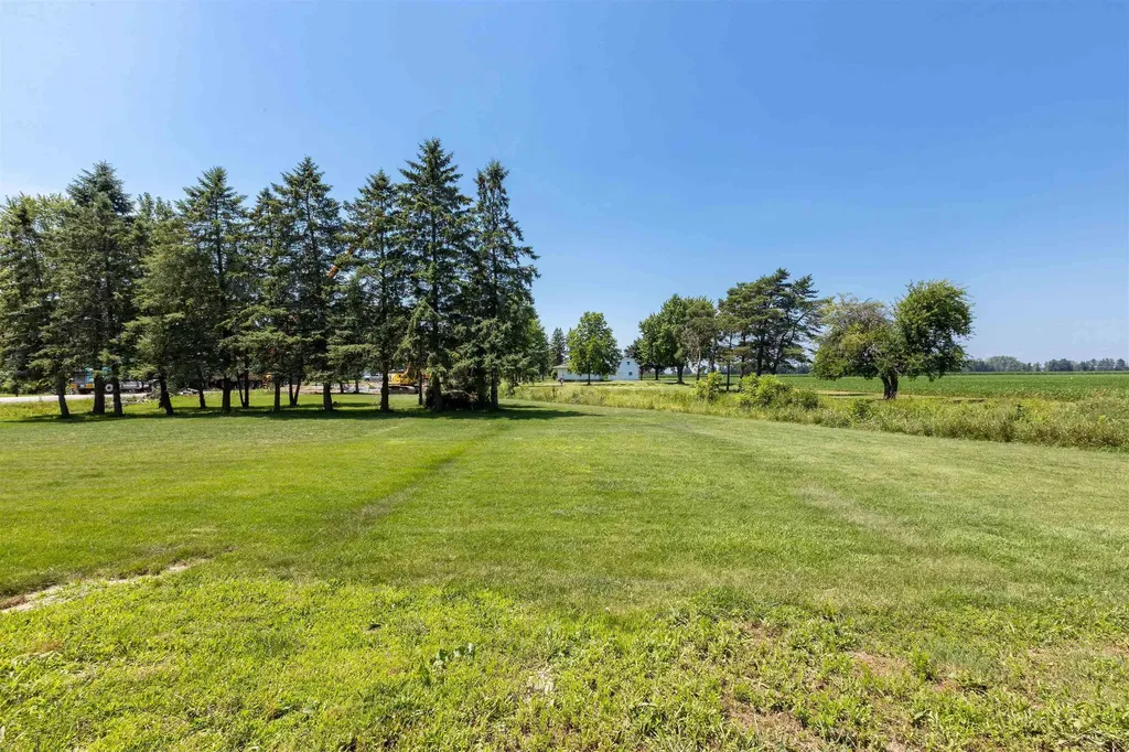 1530 W Beaver Road Beaver Township MI 48611