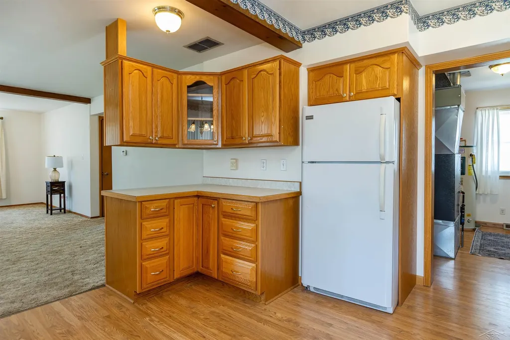 1530 W Beaver Road Beaver Township MI 48611