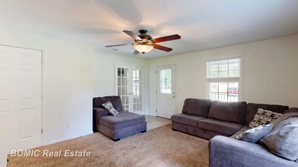 529 Chestnut Street Vassar City MI 48768