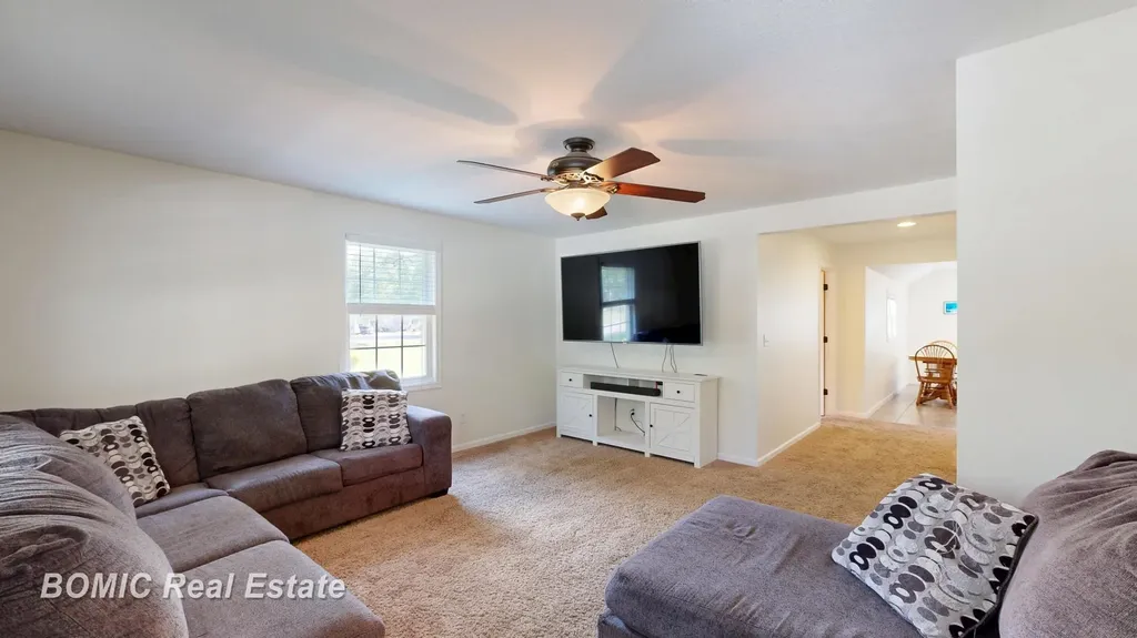 529 Chestnut Street Vassar City MI 48768