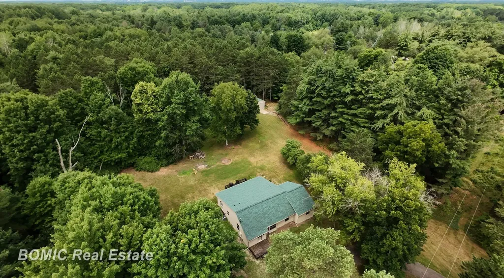 2435 E Dayton Road Wells Township MI 48723