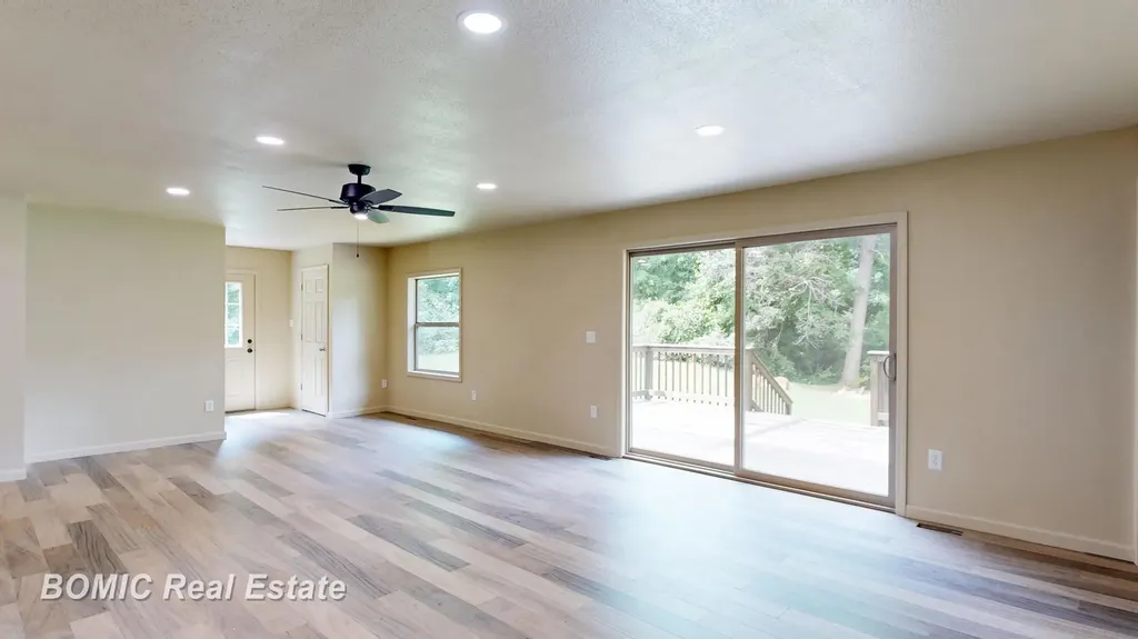 2435 E Dayton Road Wells Township MI 48723