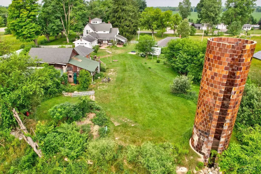 12030 N Lewis Road Thetford Township MI 48420