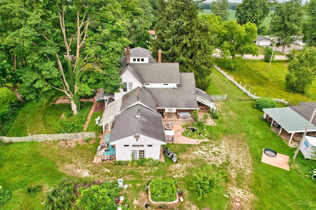 12030 N Lewis Road Thetford Township MI 48420