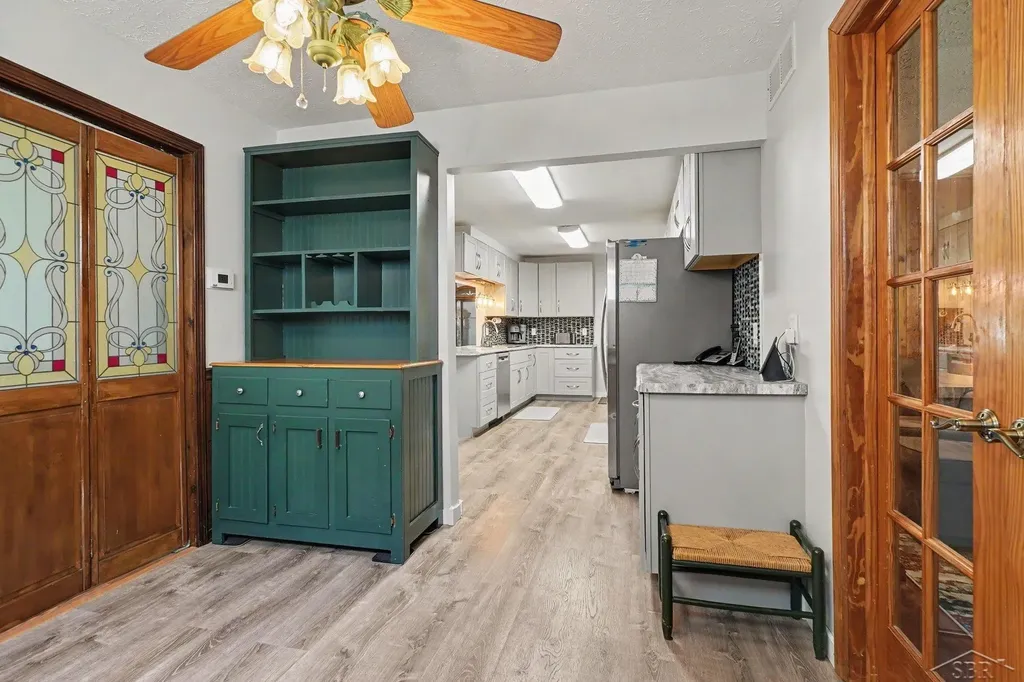 831 Mayflower Drive Saginaw Charter Township MI 48638