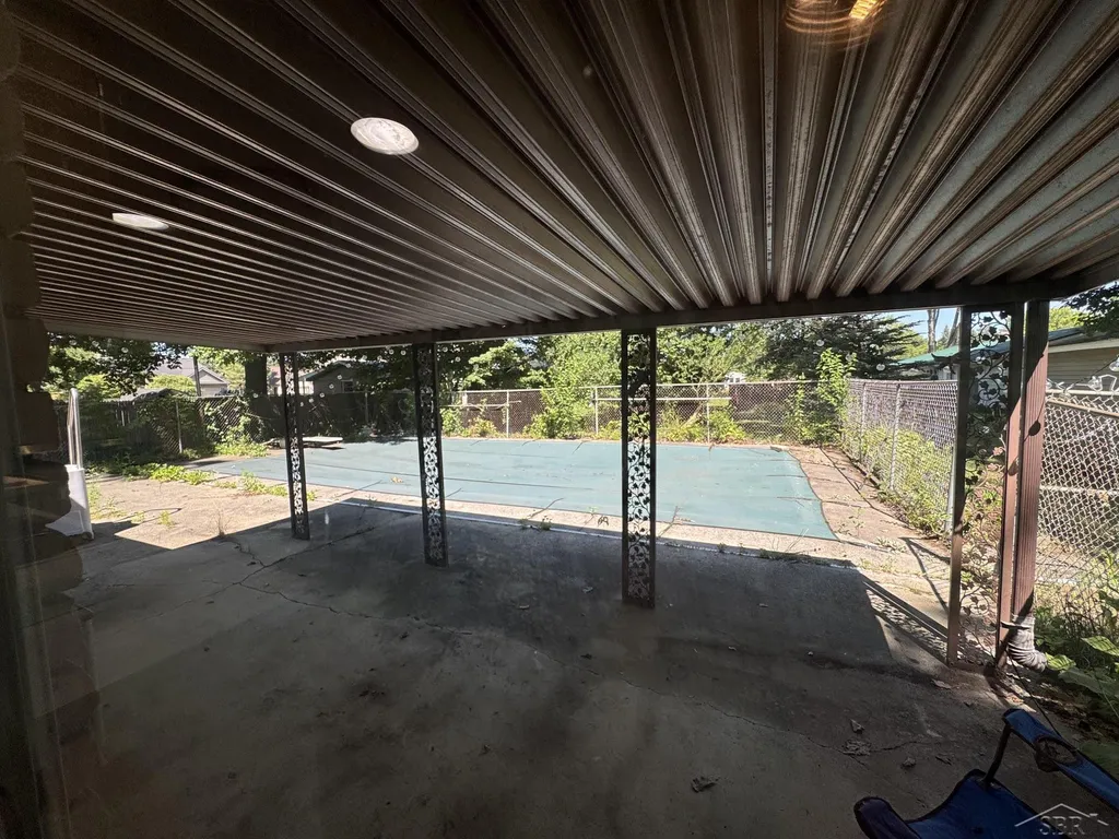 1065 Curwood Road Thomas Township MI 48609