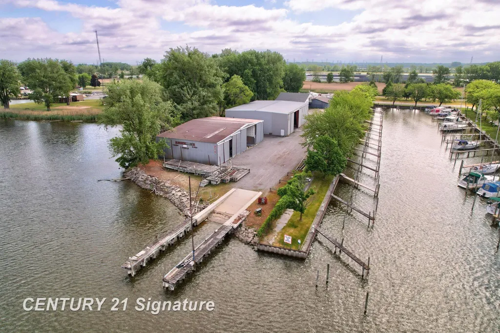 2363 Weadock Highway Hampton Charter Township MI 48723