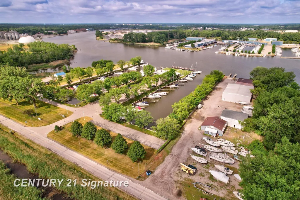 2363 Weadock Highway Hampton Charter Township MI 48723