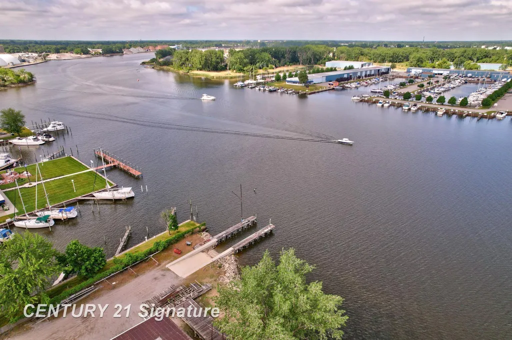 2363 Weadock Highway Hampton Charter Township MI 48723