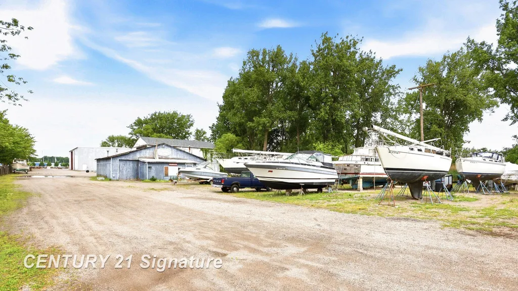 2363 Weadock Highway Hampton Charter Township MI 48723