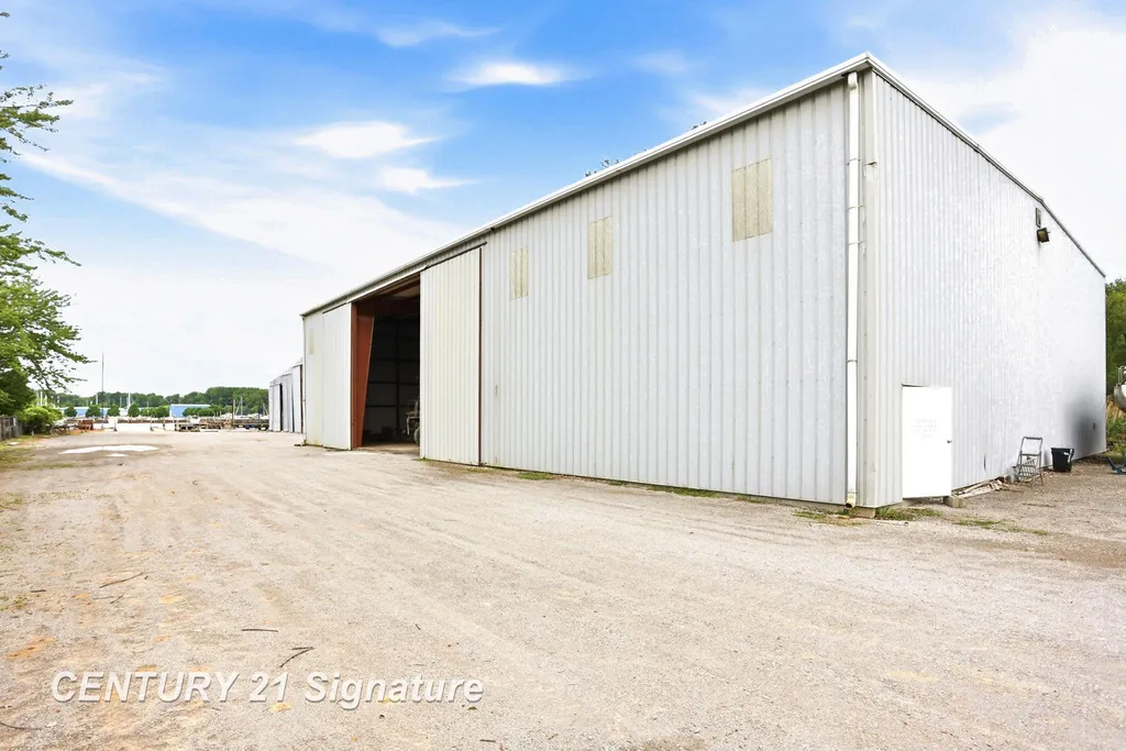 2363 Weadock Highway Hampton Charter Township MI 48723