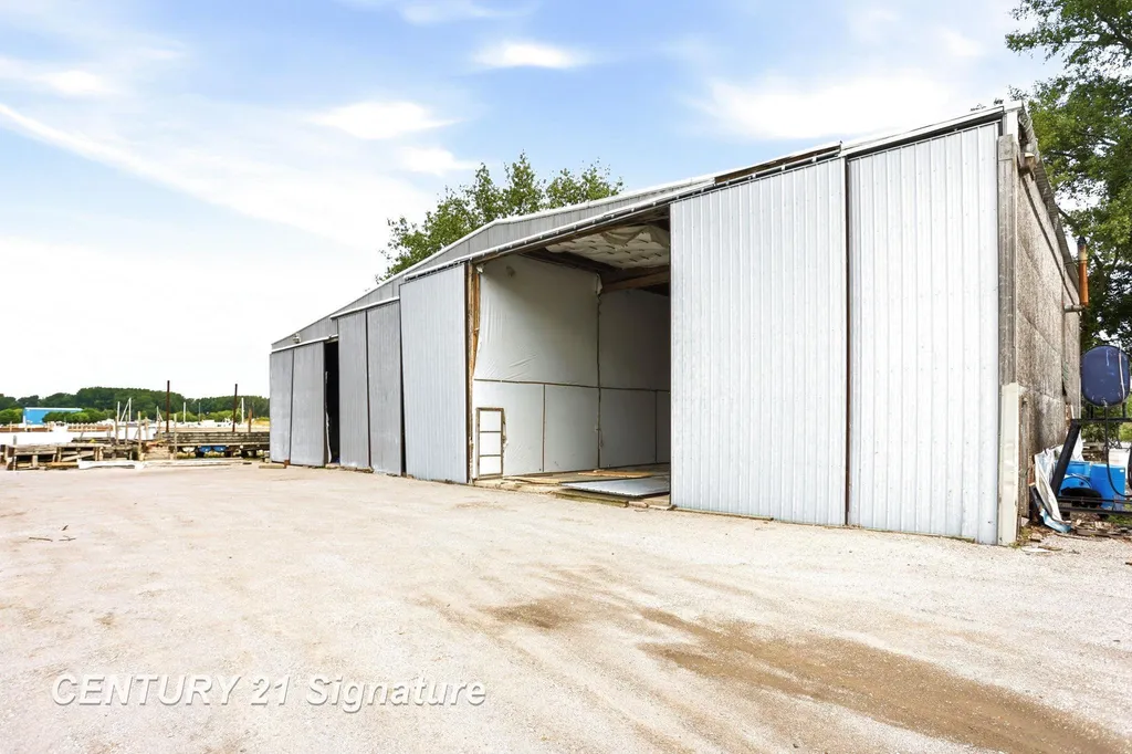 2363 Weadock Highway Hampton Charter Township MI 48723
