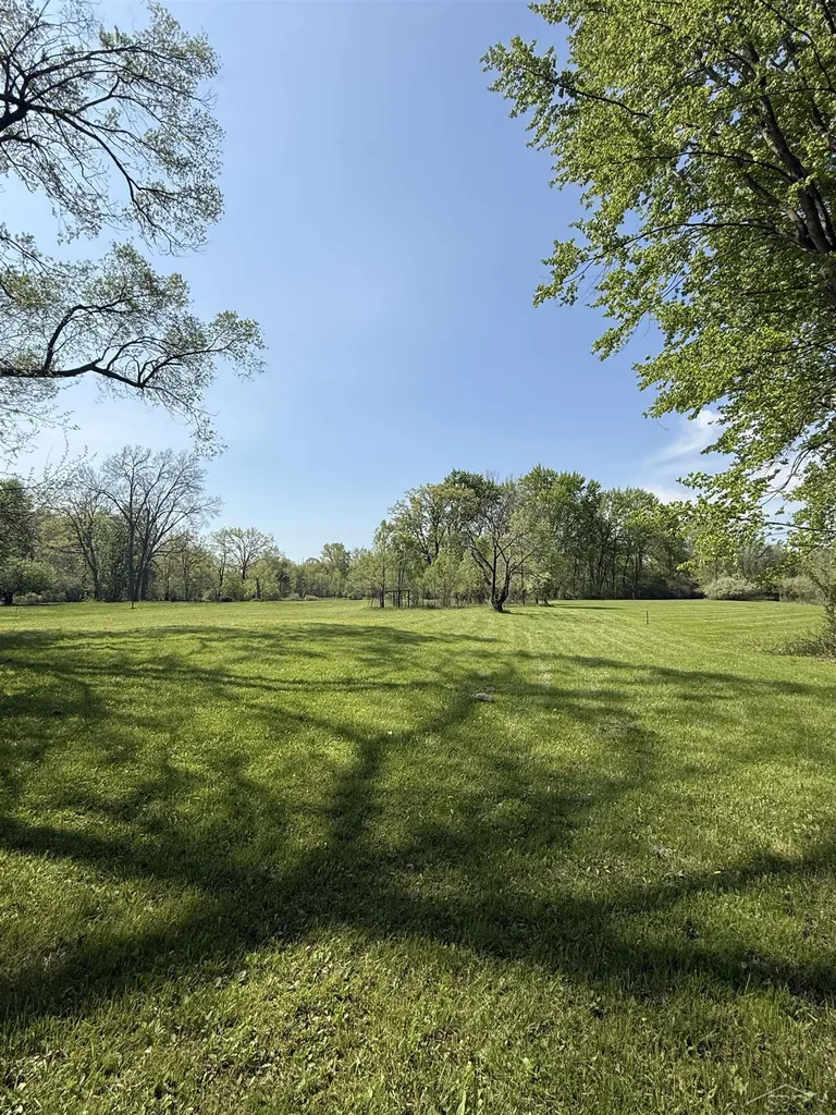 1864 E Chippewa River Road Homer Township MI 48640