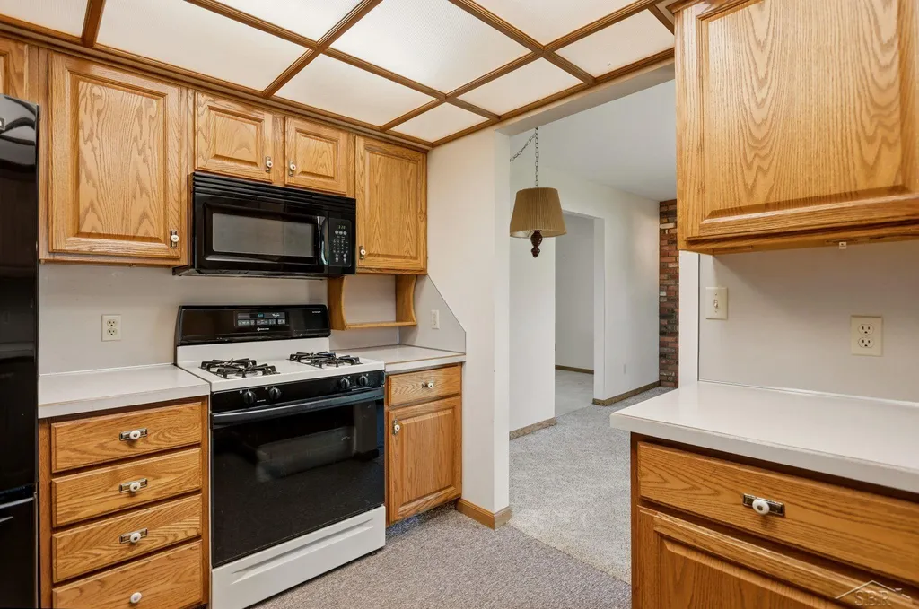 4850 Hanover Drive Saginaw Charter Township MI 48603