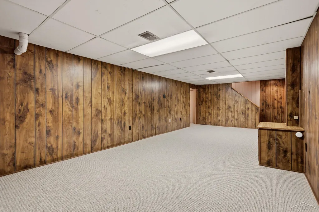 4850 Hanover Drive Saginaw Charter Township MI 48603