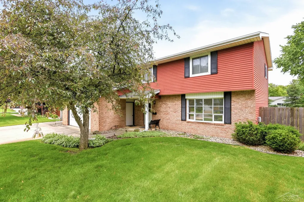 7559 Ellie Street Thomas Township MI 48609