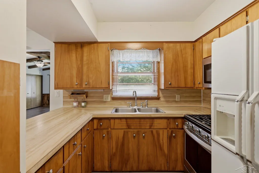 3405 Voight Place Saginaw Charter Township MI 48603