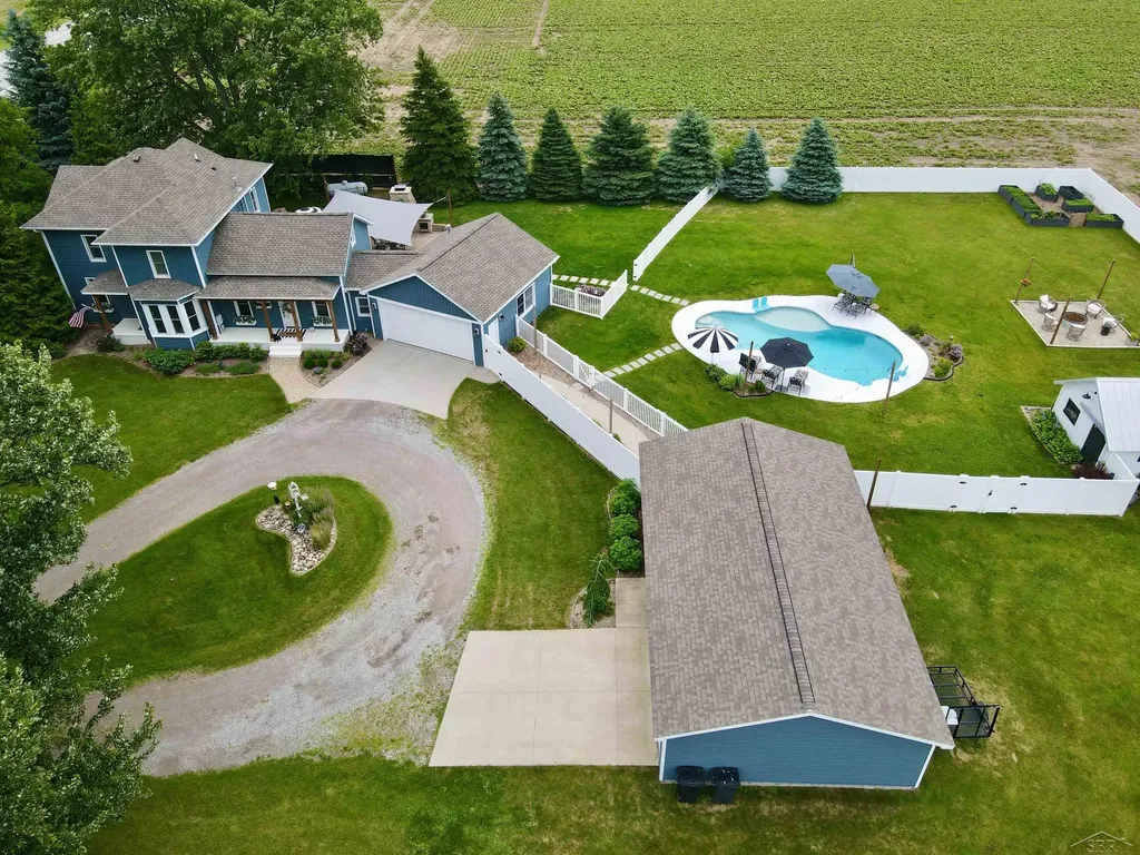 11650 Holland Road Blumfield Township MI 48757