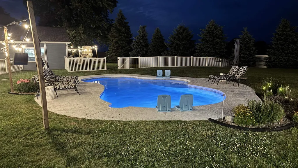 11650 Holland Road Blumfield Township MI 48757