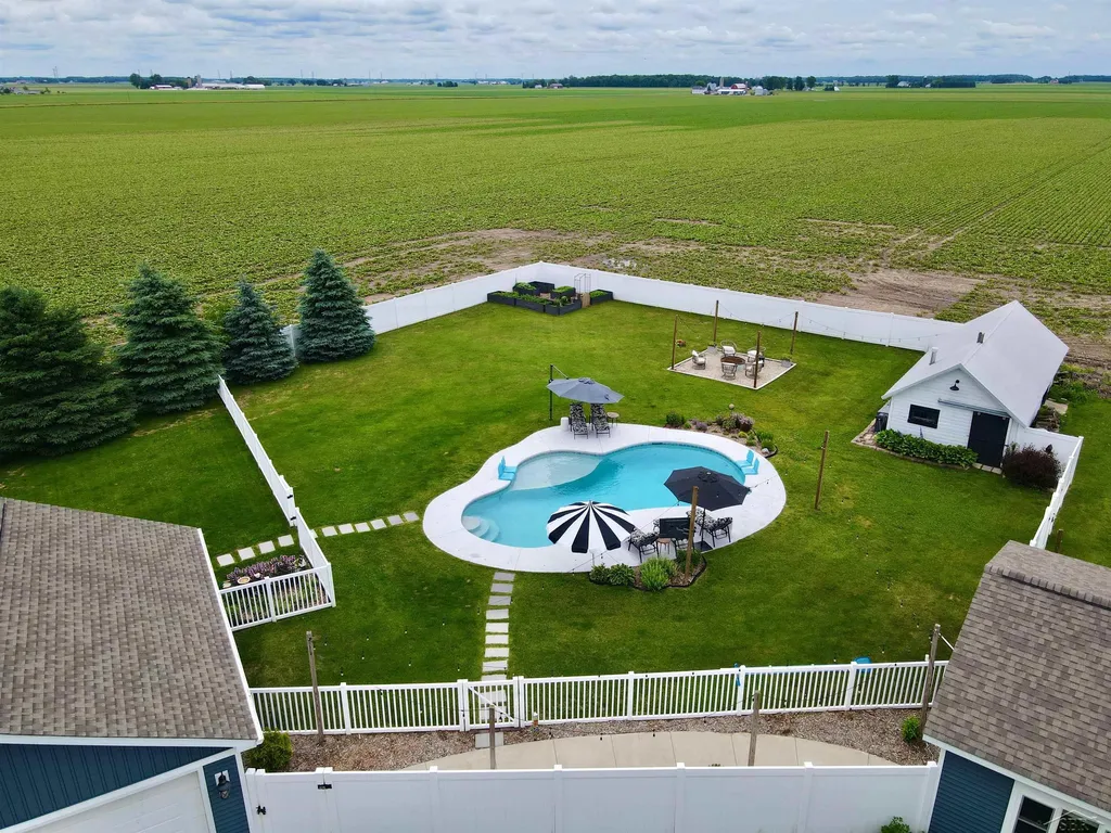 11650 Holland Road Blumfield Township MI 48757