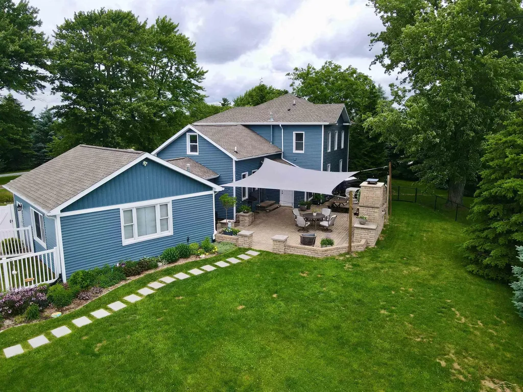 11650 Holland Road Blumfield Township MI 48757