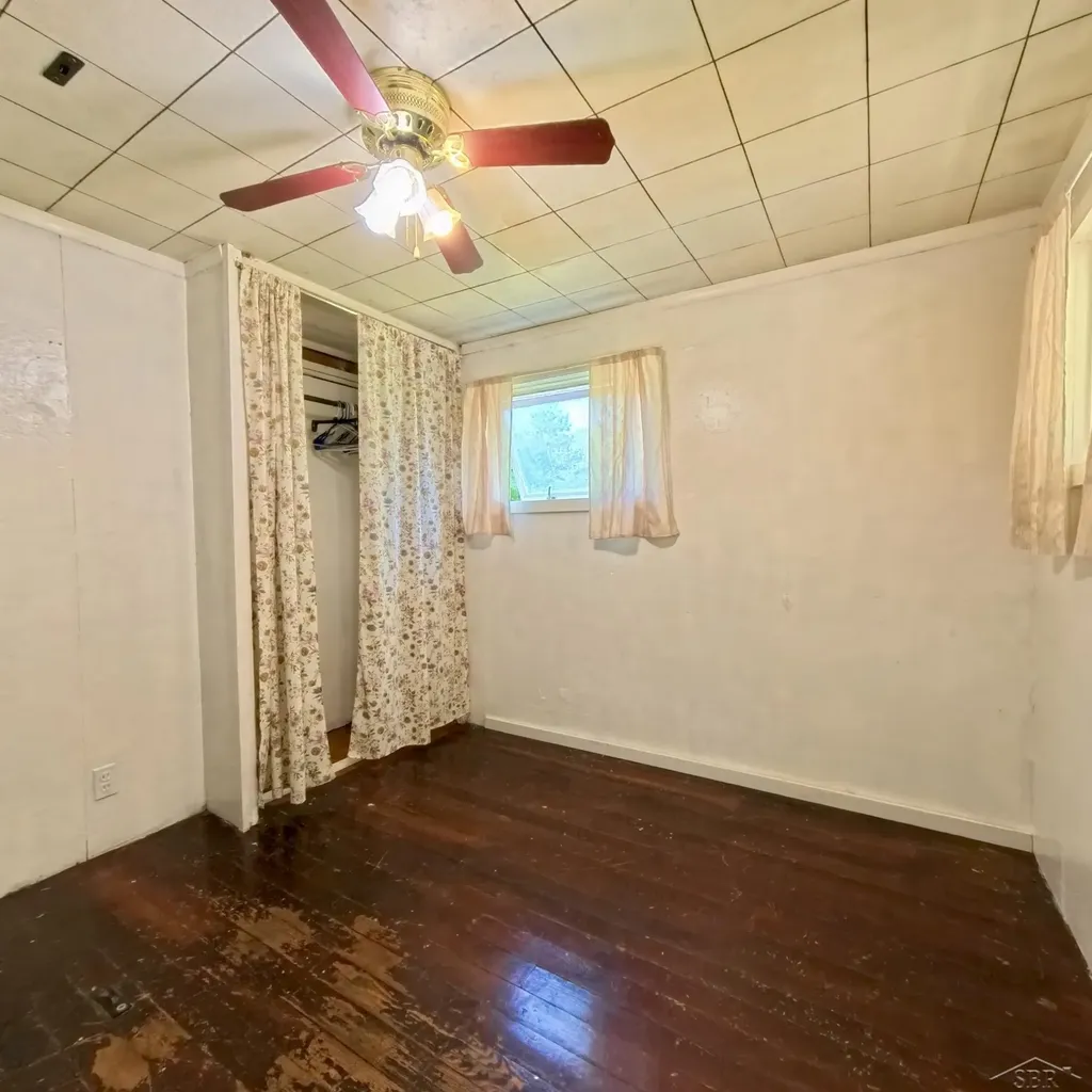 214 E Division Avenue Oscoda Charter Township MI 48750