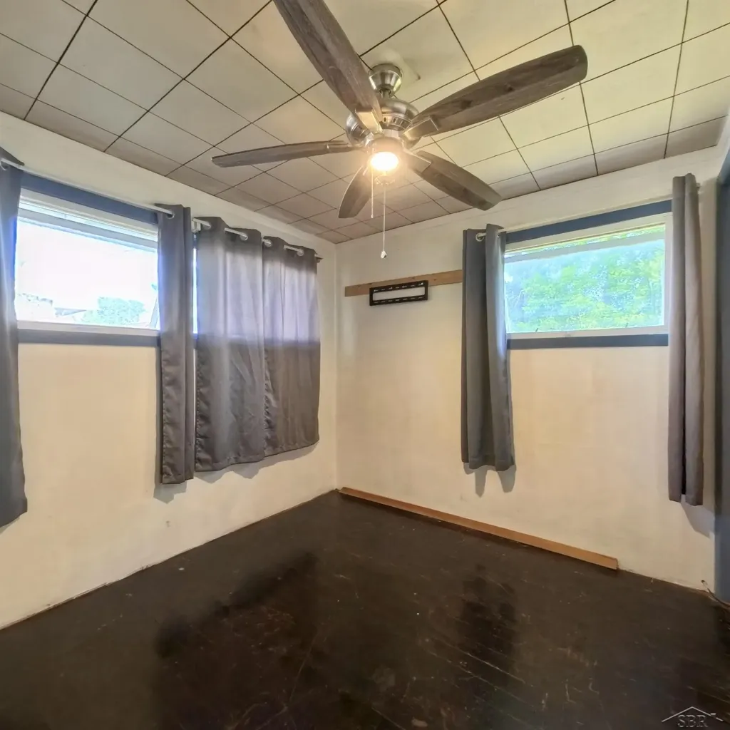 214 E Division Avenue Oscoda Charter Township MI 48750
