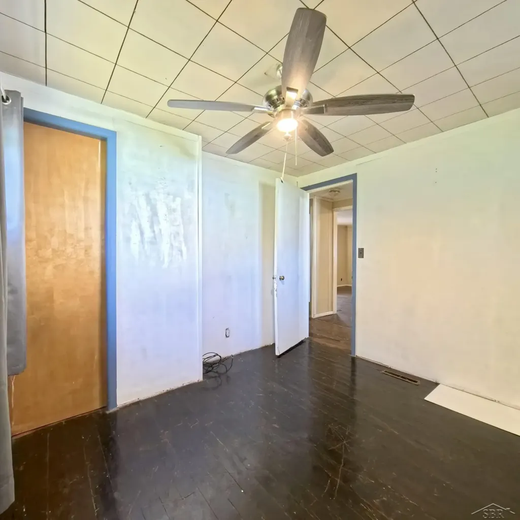 214 E Division Avenue Oscoda Charter Township MI 48750