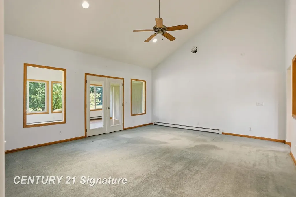 8605 Dixie Highway Birch Run Township MI 48415
