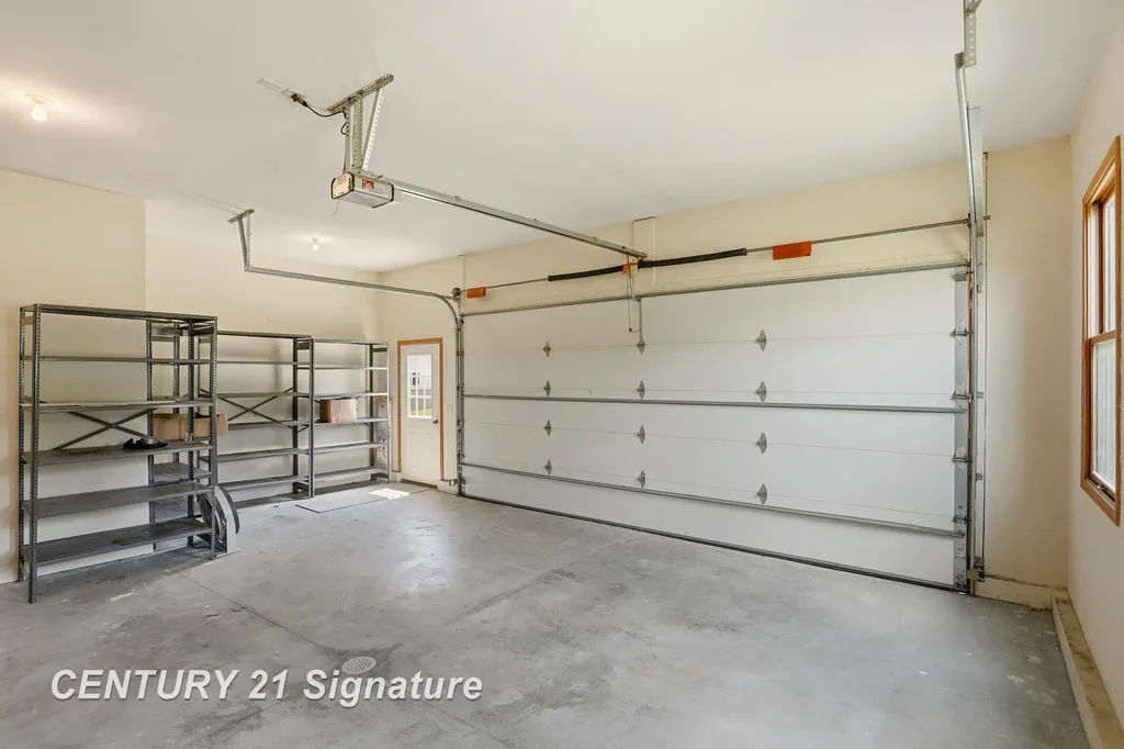 8605 Dixie Highway Birch Run Township MI 48415