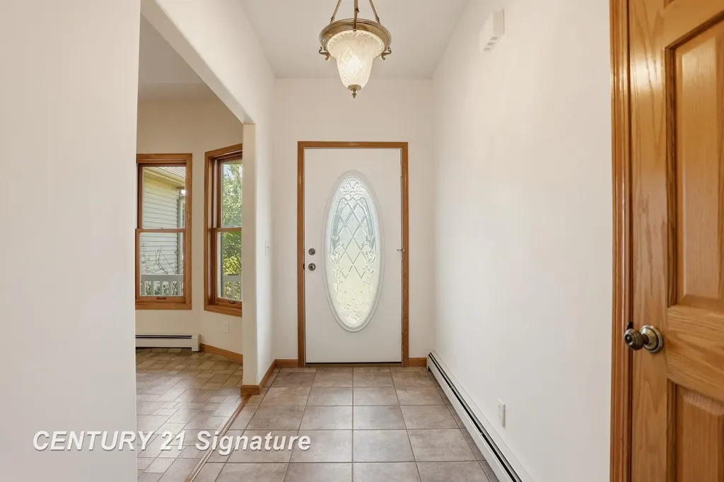 8605 Dixie Highway Birch Run Township MI 48415