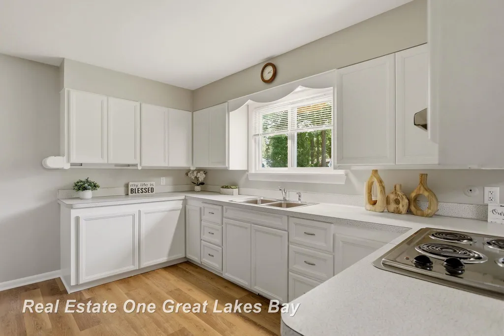 8171 Geddes Road Thomas Township MI 48609