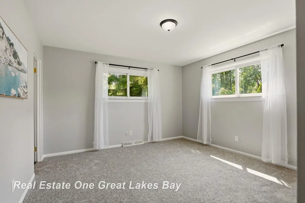 8171 Geddes Road Thomas Township MI 48609