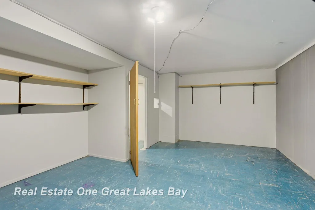 8171 Geddes Road Thomas Township MI 48609