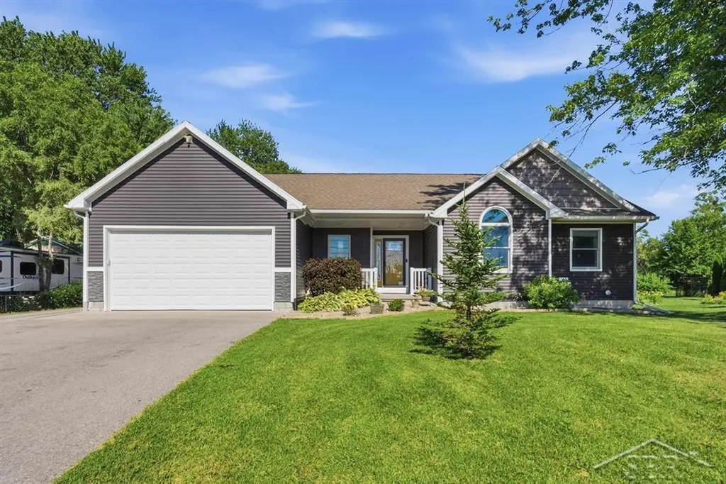 4659 S 3 Mile Road Monitor Charter Township MI 48706