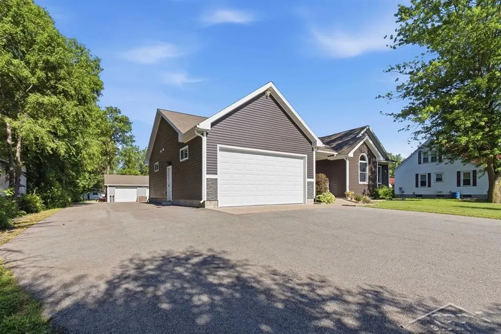 4659 S 3 Mile Road Monitor Charter Township MI 48706