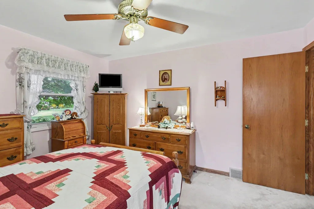 4823 Byron Drive Vassar Township MI 48768