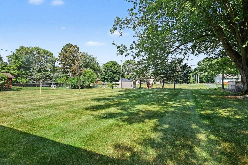 4823 Byron Drive Vassar Township MI 48768