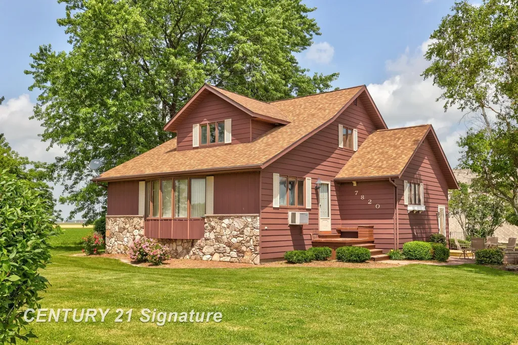 7820 W Darbee Road Gilford Township MI 48733
