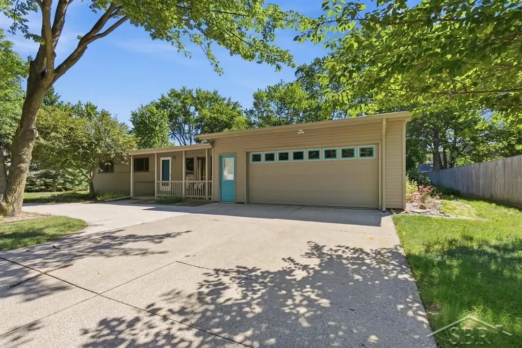 5108 Swede Avenue Midland City MI 48642