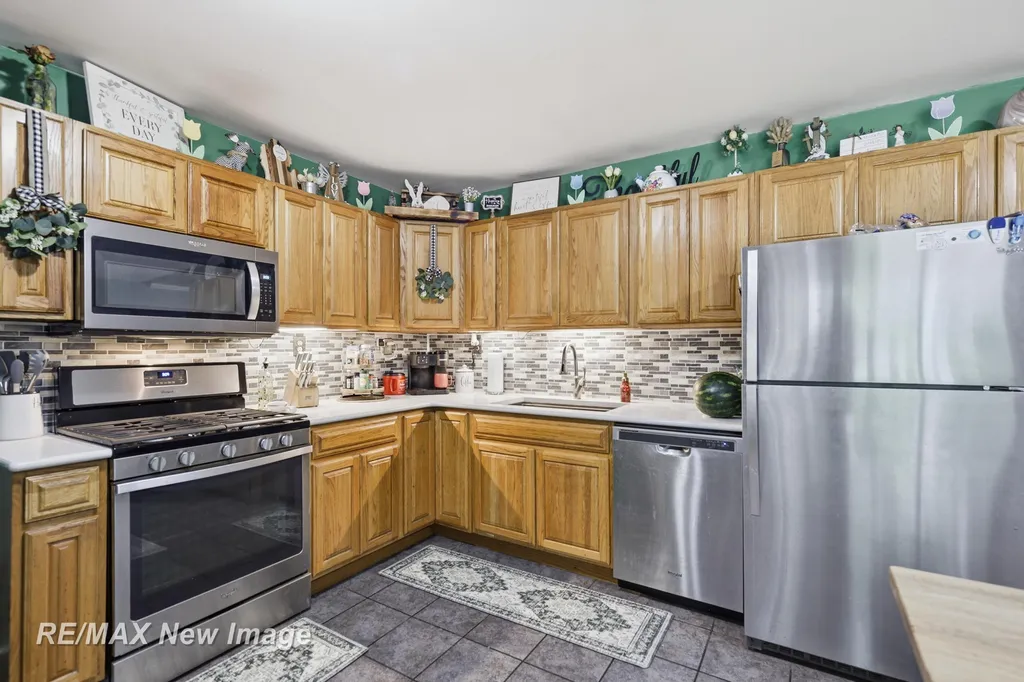 3829 155th Avenue Reed City City MI 49639