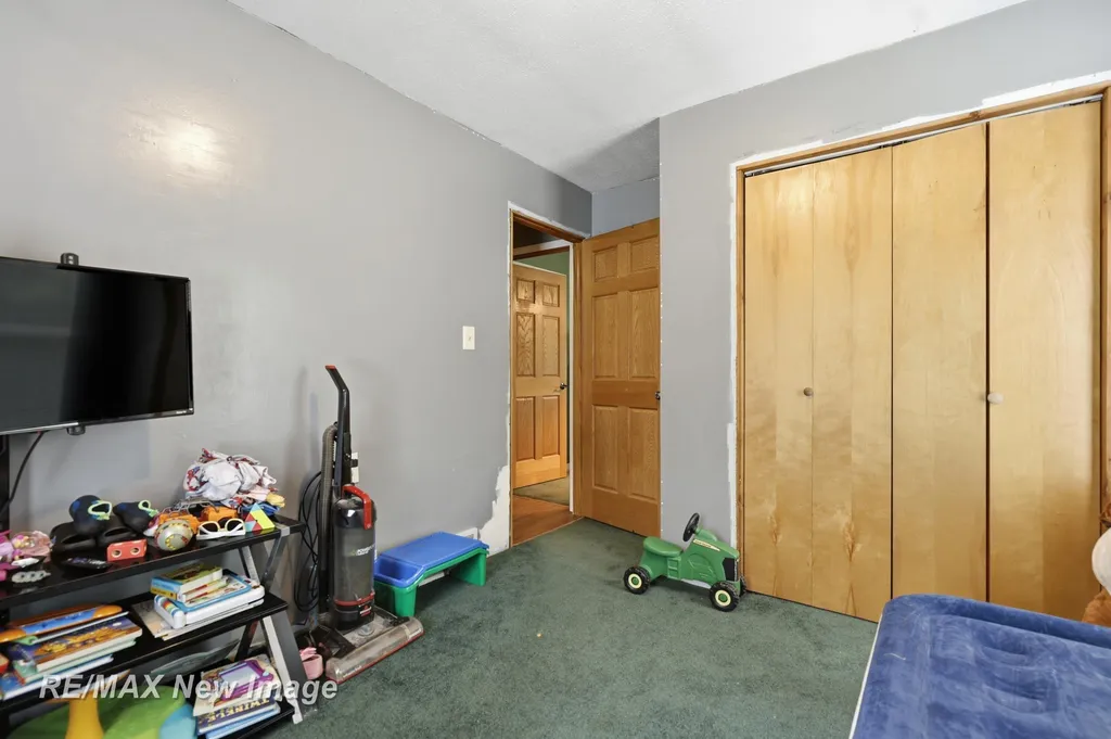 3829 155th Avenue Reed City City MI 49639