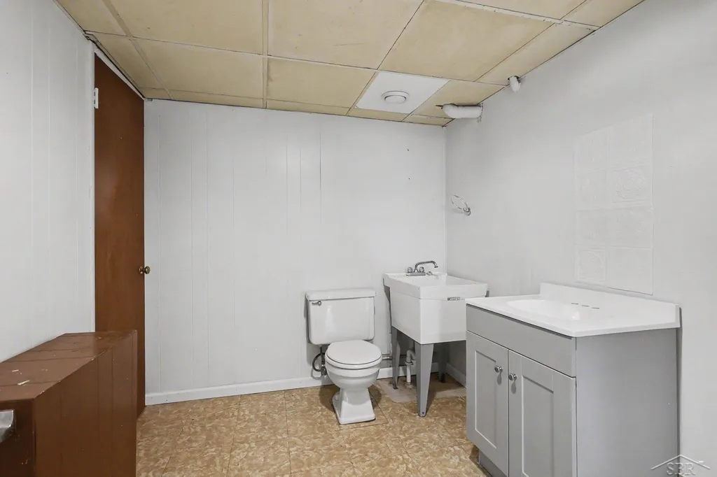 2850 Hemmeter Road Saginaw Charter Township MI 48603