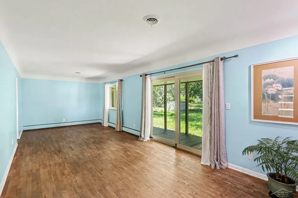 2850 Hemmeter Road Saginaw Charter Township MI 48603
