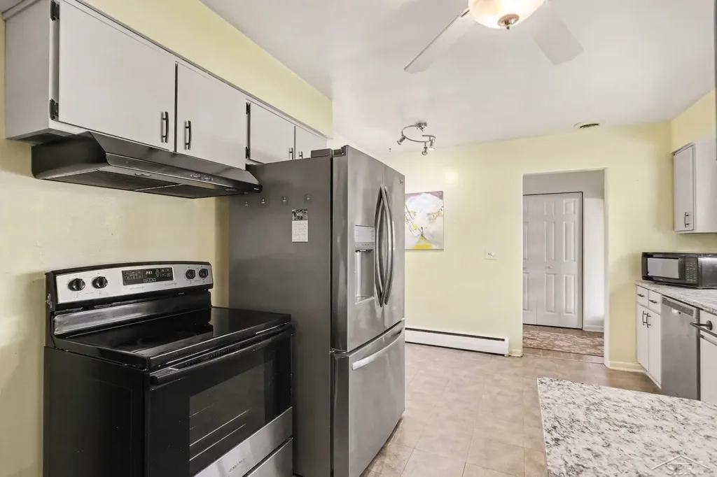 2850 Hemmeter Road Saginaw Charter Township MI 48603